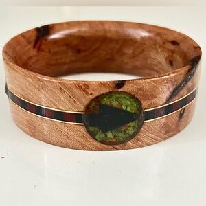 Artisan Handmade 3" Burl Wood Inlay Statement Cuff - Obsidian & Fossil
